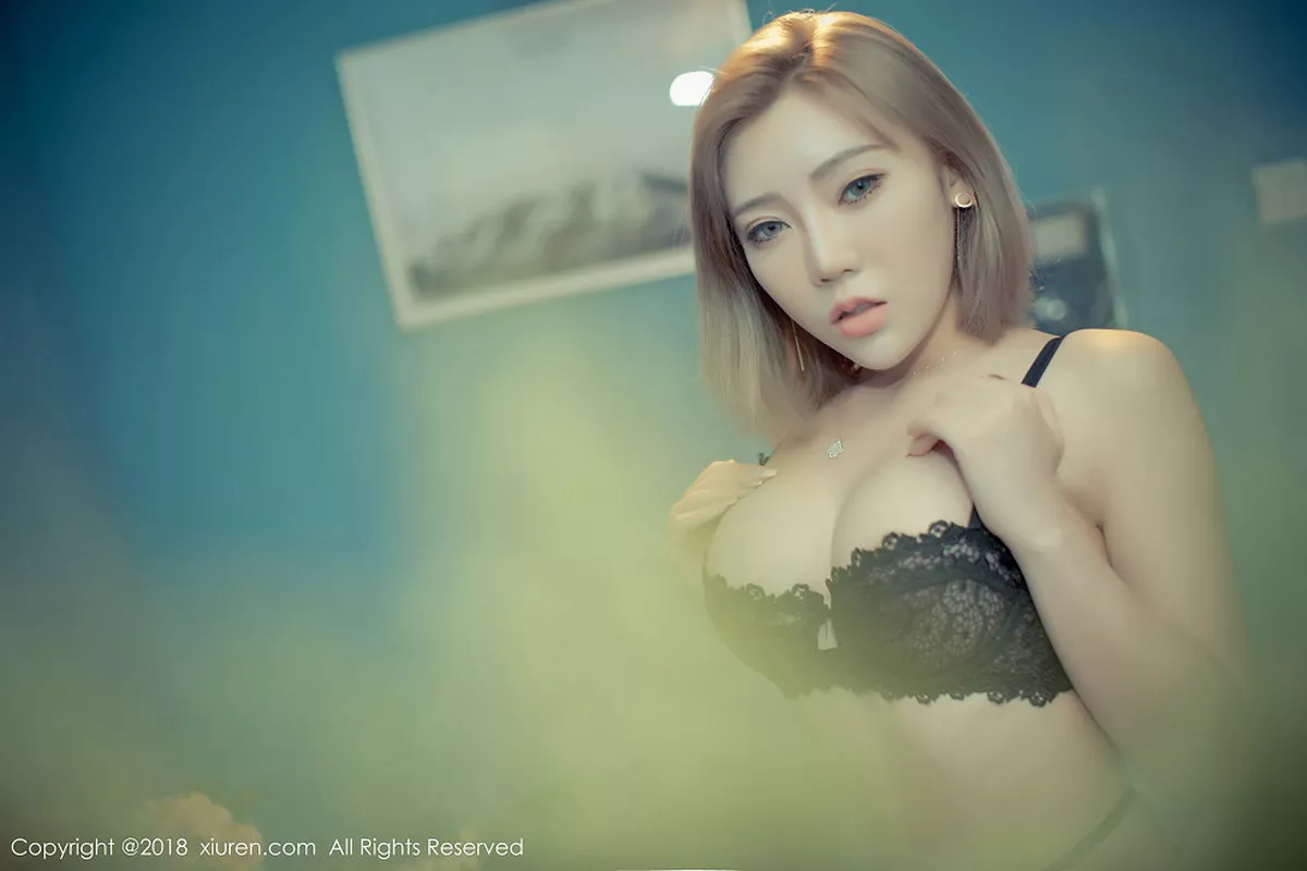 [XiuRen秀人网]第1077期萌汉药写真-秀人资源网